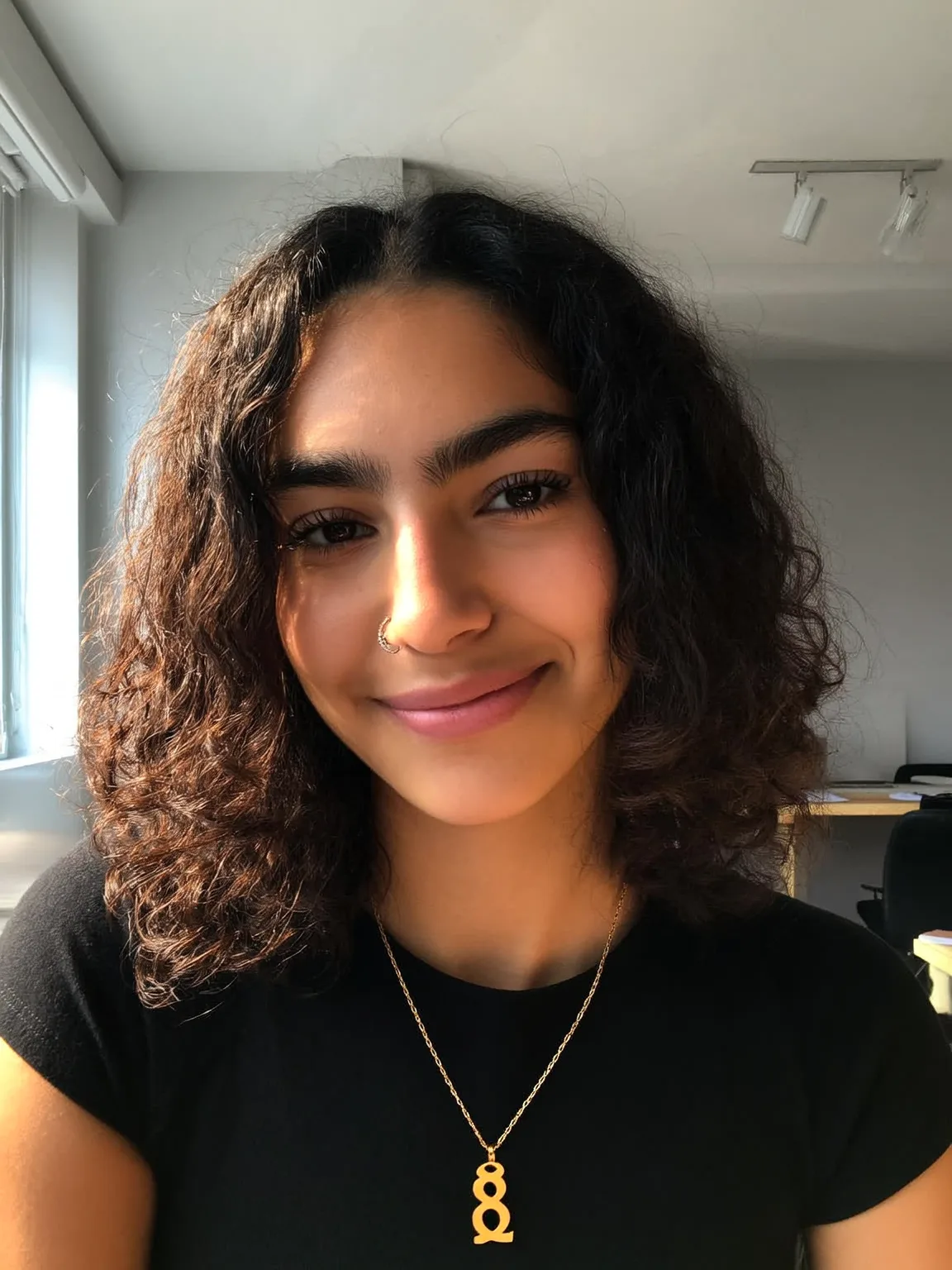 Rich Espresso Brown Natural Chin-Length Curls
